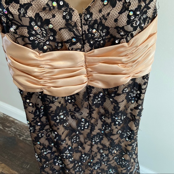 Tiffany Designs formal prom pageant, cocktail gown - Picture 7 of 8